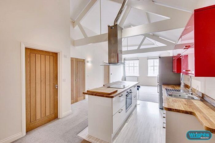 2 Bedroom Flat To Rent In Wicker Hill, Trowbridge, BA14