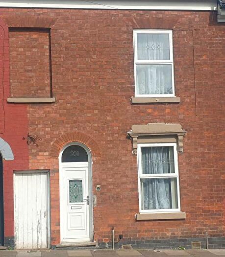 3 Bedroom Terraced House To Rent In Burbury Street, Birmingham, B19
