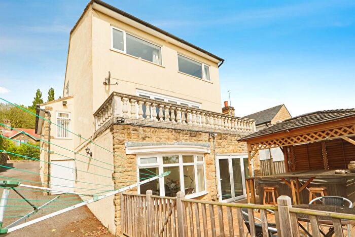 4 Bedroom Detached House For Sale In Scott Lane, Riddlesden, Keighley, BD20