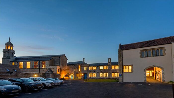 2 Bedroom Apartment For Sale In The Tabernacle, Church Street, BA14