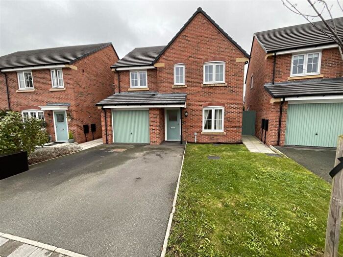 4 Bedroom Detached House To Rent In Turner Drive, Congleton, CW12