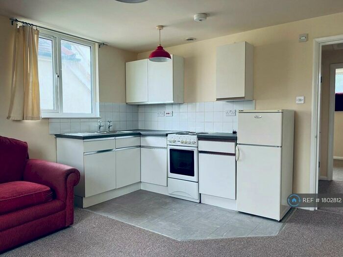 1 Bedroom Flat To Rent In Pleasant Valley, Saffron Walden, CB11