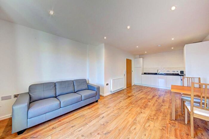 1 Bedroom Flat To Rent In Milner Road, Wimbledon, SW19