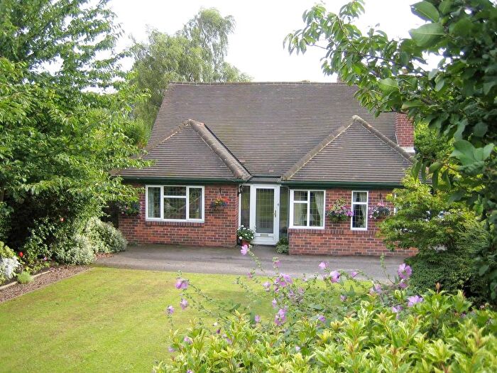5 Bedroom Detached House To Rent In Upper Wortley Road, Rotherham, S61