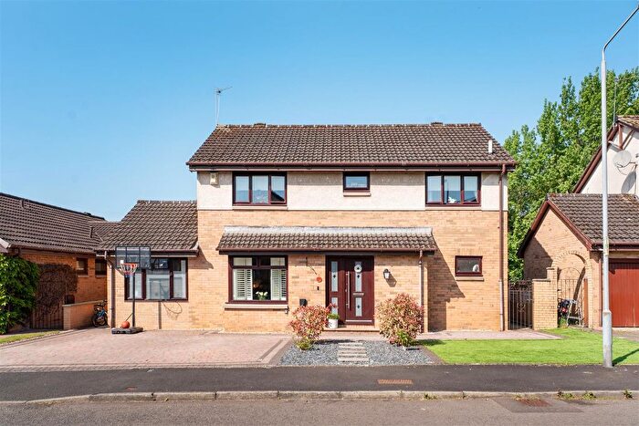 4 Bedroom Detached House For Sale In Harvest Drive, Motherwell, ML1