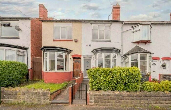 2 Bedroom House To Rent In Swindon Road, Birmingham, B17