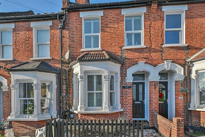 2 Bedroom Terraced House For Sale In Chase Road, Brentwood, CM14