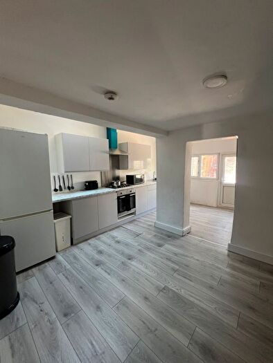 4 Bedroom Terraced House To Rent In London, E15