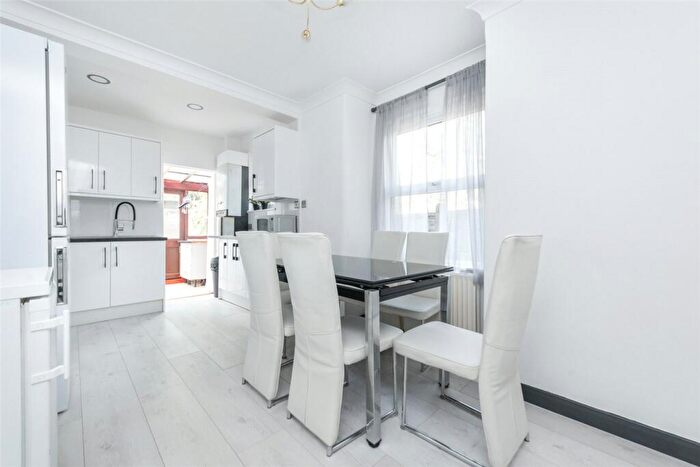 3 Bedroom Terraced House To Rent In Harlesden Gardens, London, NW10