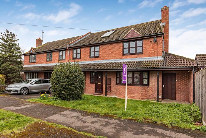 4 Bedroom Semi-Detached House For Sale In St. James Terrace, Radley, Abingdon, Oxfordshire, OX14