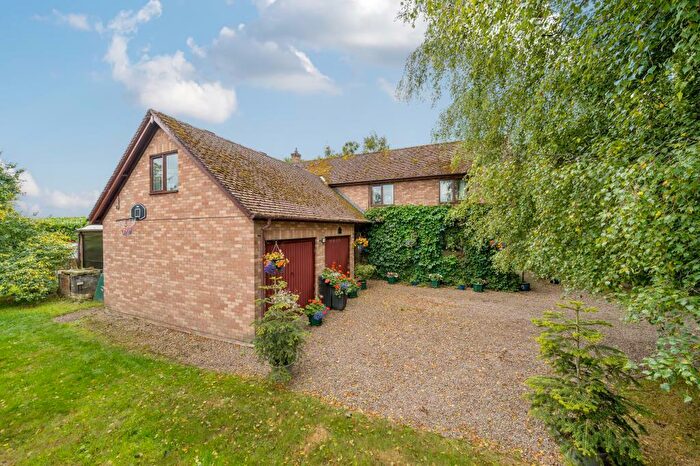 4 Bedroom Detached House For Sale In Brilley, Hereford, HR3