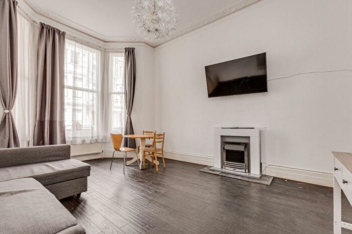 2 Bedroom Terraced House To Rent In Perham Road, Barons Court, W14