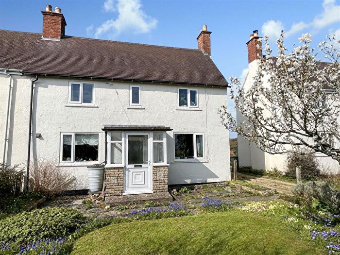 3 Bedroom Semi-Detached House For Sale In Station Road, Ebrington, Chipping Campden, GL55