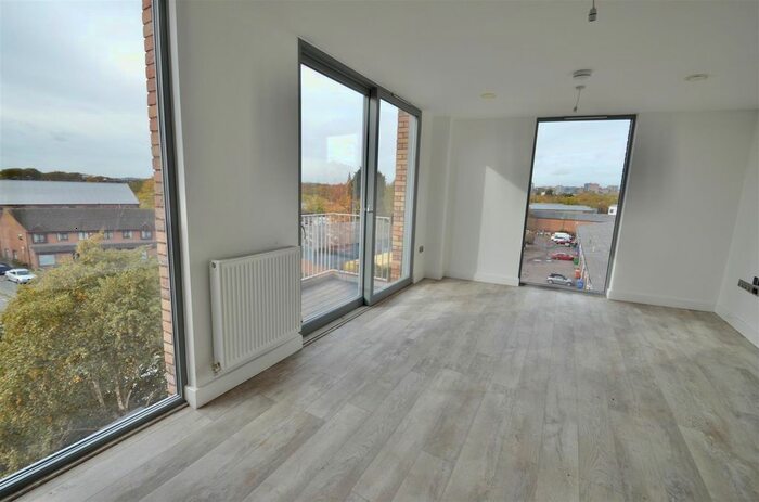 2 Bedroom Flat To Rent In Quay Place, Nottingham, NG2