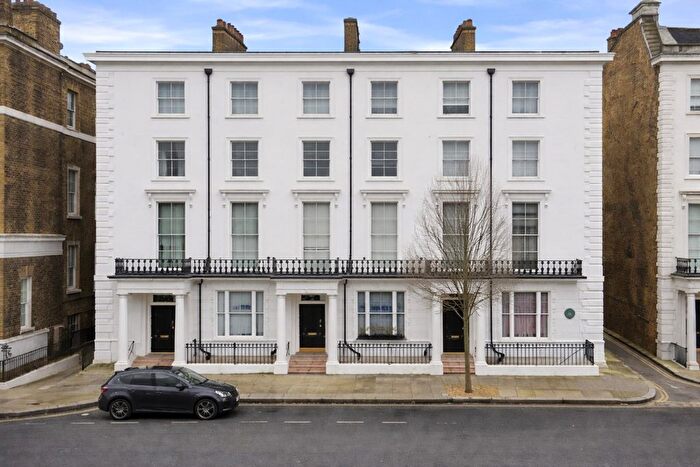 2 Bedroom Flat To Rent In Gloucester Terrace, London, W2