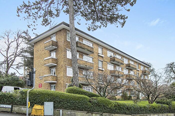 2 Bedroom Bungalow To Rent In Boscombe Spa Road, Bournemouth, BH5