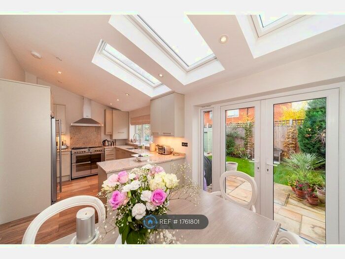 4 Bedroom Terraced House To Rent In Glentanner Way, London, SW17