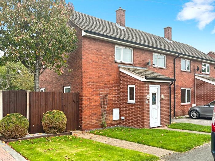 3 Bedroom Semi-Detached House For Sale In Elder Grove, Auckley, Doncaster, South Yorkshire, DN9