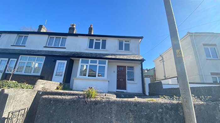 3 Bedroom End Of Terrace House To Rent In Priory Park Road, Launceston, PL15