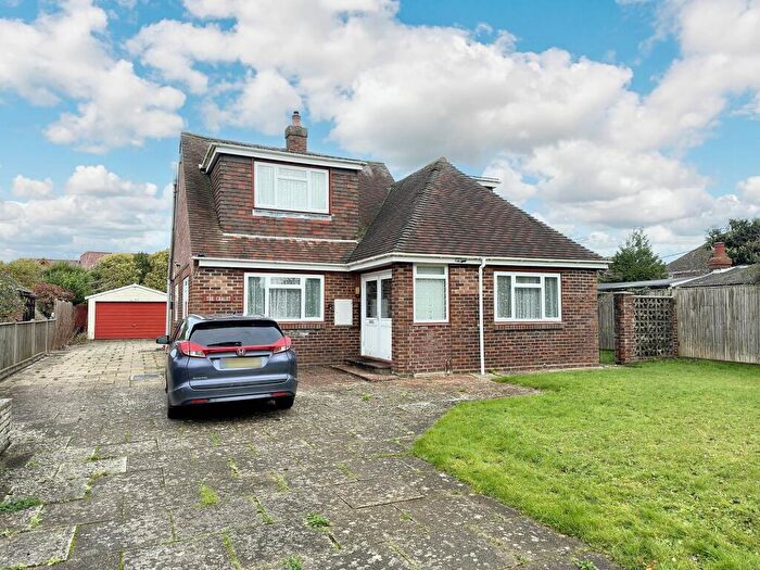 5 Bedroom Detached House For Sale In Chapel Lane, Langley, SO45