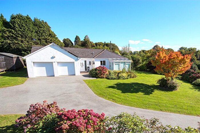 3 Bedroom Bungalow For Sale In Charmouth Road, Raymonds Hill, Axminster, Devon, EX13