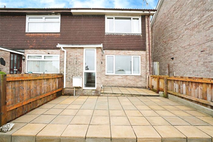3 Bedroom Semi Detached House For Sale In Burden Close, Bodmin, Cornwall, PL31
