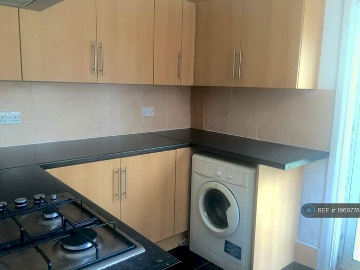 4 Bedroom Terraced House To Rent In Salisbury Road, London, E7