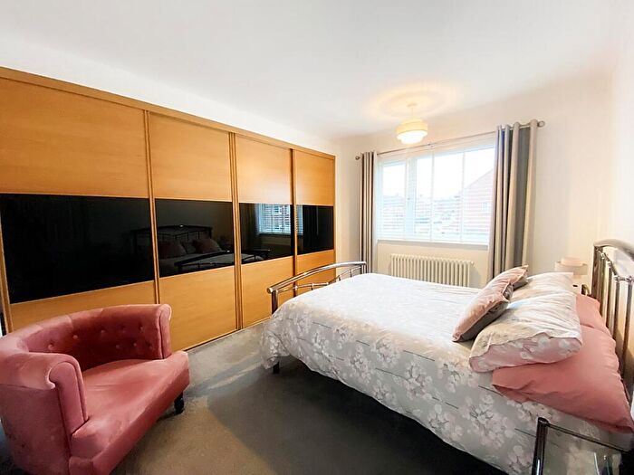 3 Bedroom Terraced House For Sale In Simonside Avenue, Wallsend, NE28