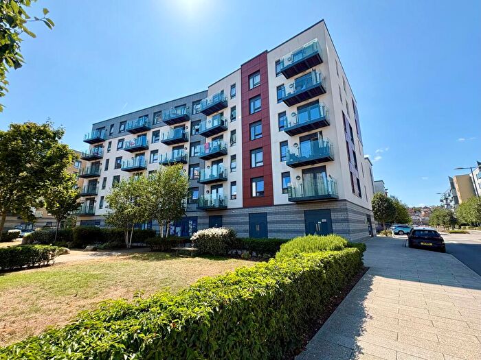 1 Bedroom Apartment To Rent In Admiralty Court, Ocean Drive, Gillingham, ME7
