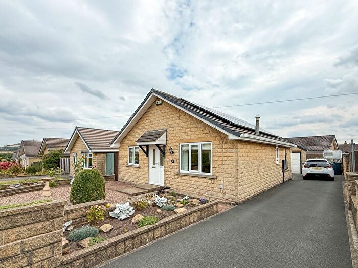 2 Bedroom Bungalow For Sale In Falconers Ride, Netherton, Huddersfield, HD4