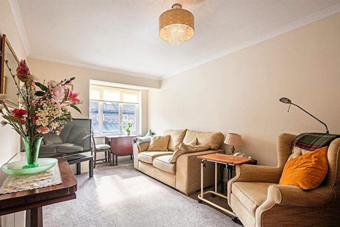 2 Bedroom Flat For Sale In Melbourne Avenue, Broomhill, S10