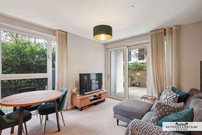 1 Bedroom Flat To Rent In Lowe House, Nine Elms Point, SW8