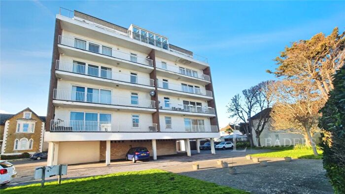 2 Bedroom Apartment For Sale In Norfolk Square, Bognor Regis, West Sussex, PO21