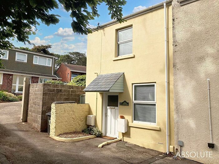 2 Bedroom End Of Terrace House For Sale In Mead Lane, Paignton, TQ3