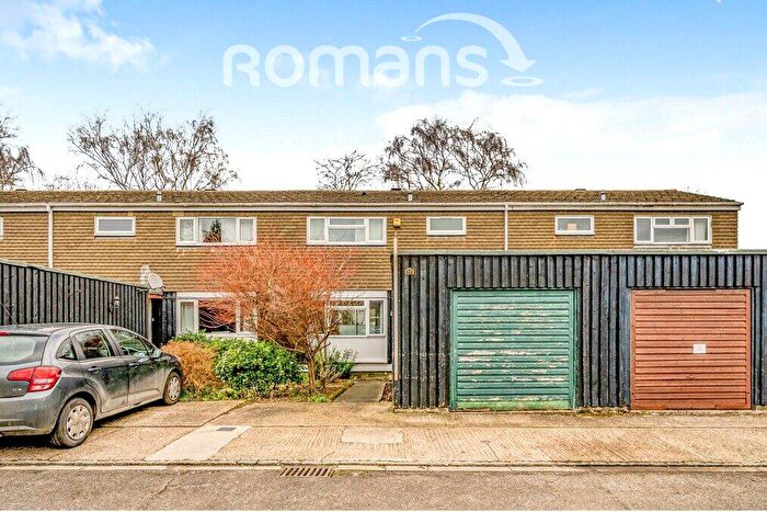 3 Bedroom Terraced House For Sale In Moorside, Wooburn Green, High Wycombe, HP10