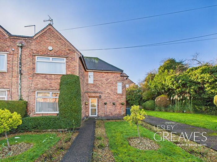 3 Bedroom Semi Detached House For Sale In Valley Road, Carlton, Nottingham, NG4