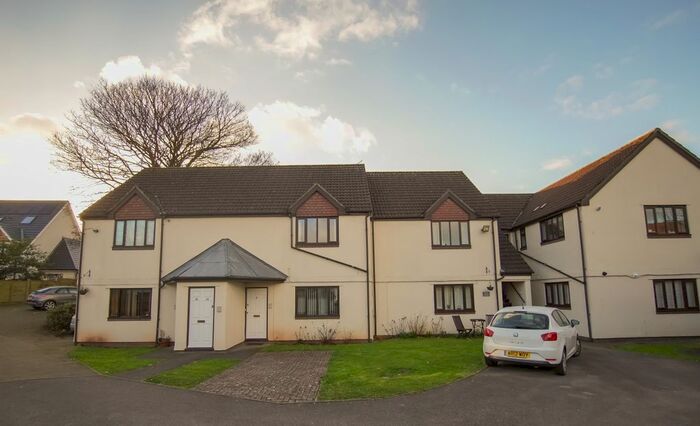 1 Bedroom Flat To Rent In West Court, High Street, Portishead, BS20