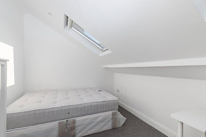 1 Bedroom House Of Multiple Occupation To Rent In York Grove, Brighton, East Sussex, BN1