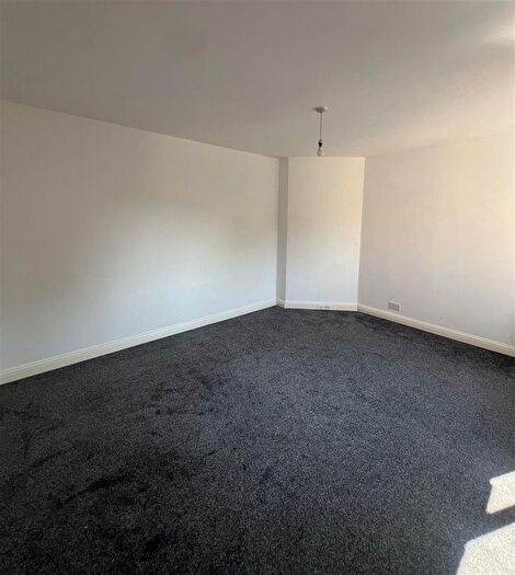 2 Bedroom Flat To Rent In Montpelier Avenue, Bexley, DA5