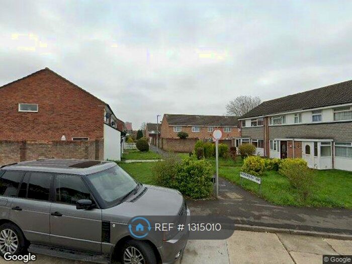 2 Bedroom Detached House To Rent In Woodrush Way, Romford RM6