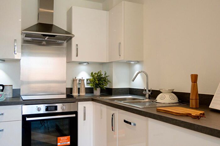 2 Bedroom House To Rent In Locomotive Way, Gateshead, NE8