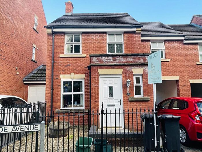 4 Bedroom Semi-Detached House To Rent In Jellicoe Avenue, Stapleton, Bristol, Avon, BS16