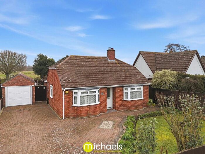 3 Bedroom Detached Bungalow For Sale In Rowhedge Road, Colchester, CO2