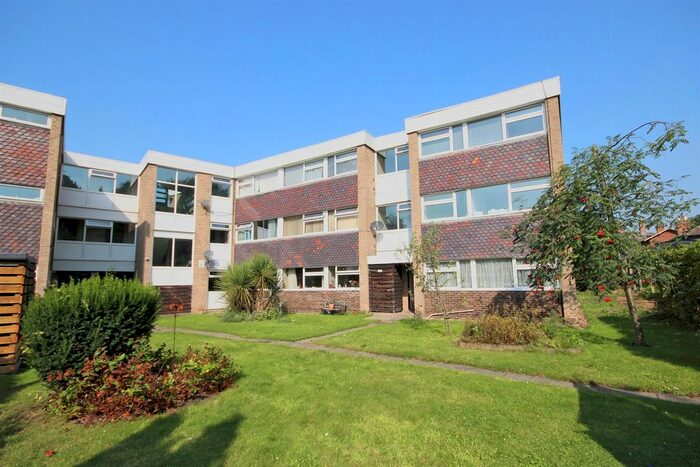 1 Bedroom Flat To Rent In St. Marys Mount, Cottingham, HU16