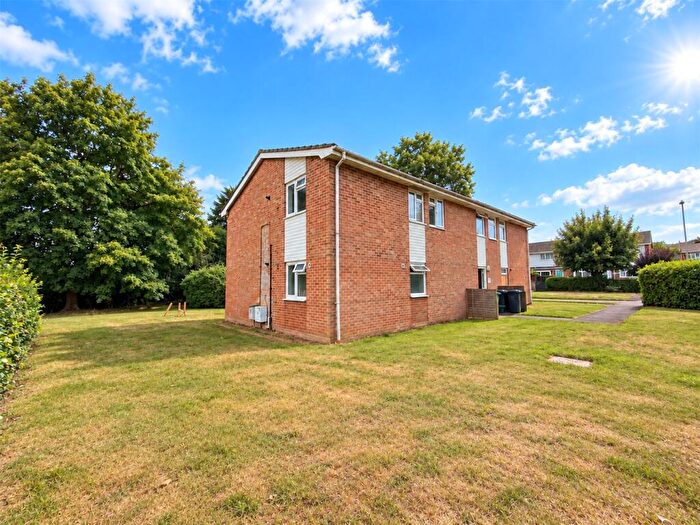 1 Bedroom Apartment For Sale In Longcroft Road, Kingsclere, Newbury, Hampshire, RG20