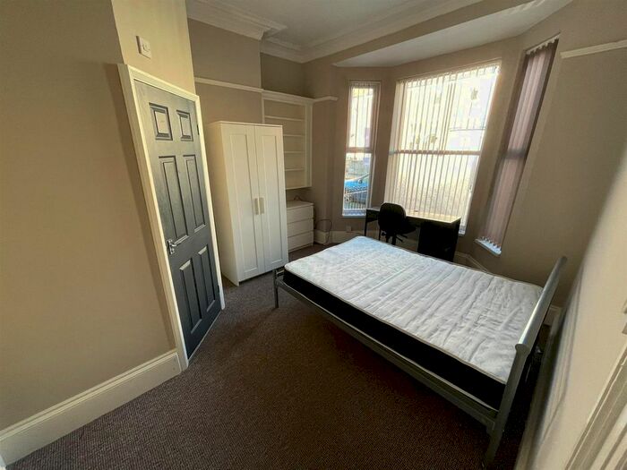 5 Bedroom Property To Rent In Vermont Street, Hull, HU5