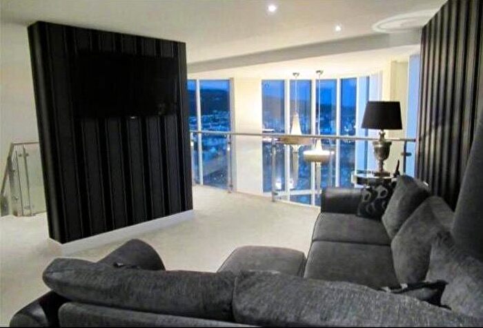 3 Bedroom Flat To Rent In Apartment, Meridian Tower, Trawler Road, Maritime Quarter, Swansea, SA1