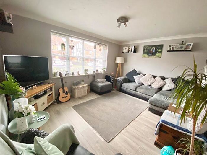 2 Bedroom Apartment To Rent In Knaphill, Woking, Surrey, GU21
