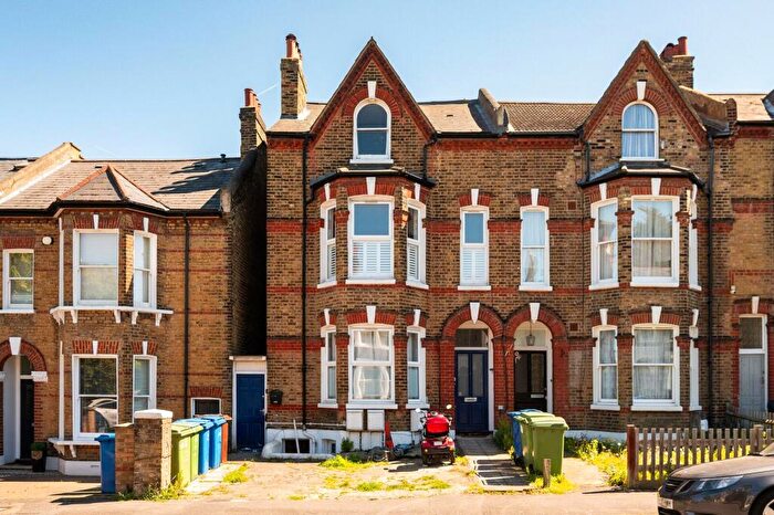 1 Bedroom Flat For Sale In Friern Road, Dulwich, London, SE22