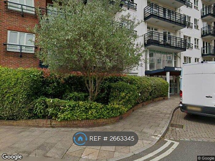 1 Bedroom Flat To Rent In Falmouth House, Kingston Upon Thames, KT2